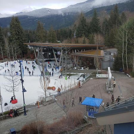 Tyndalstone Lodge 3 Bedroom In The Heart Of Village North Whistler Exterior foto