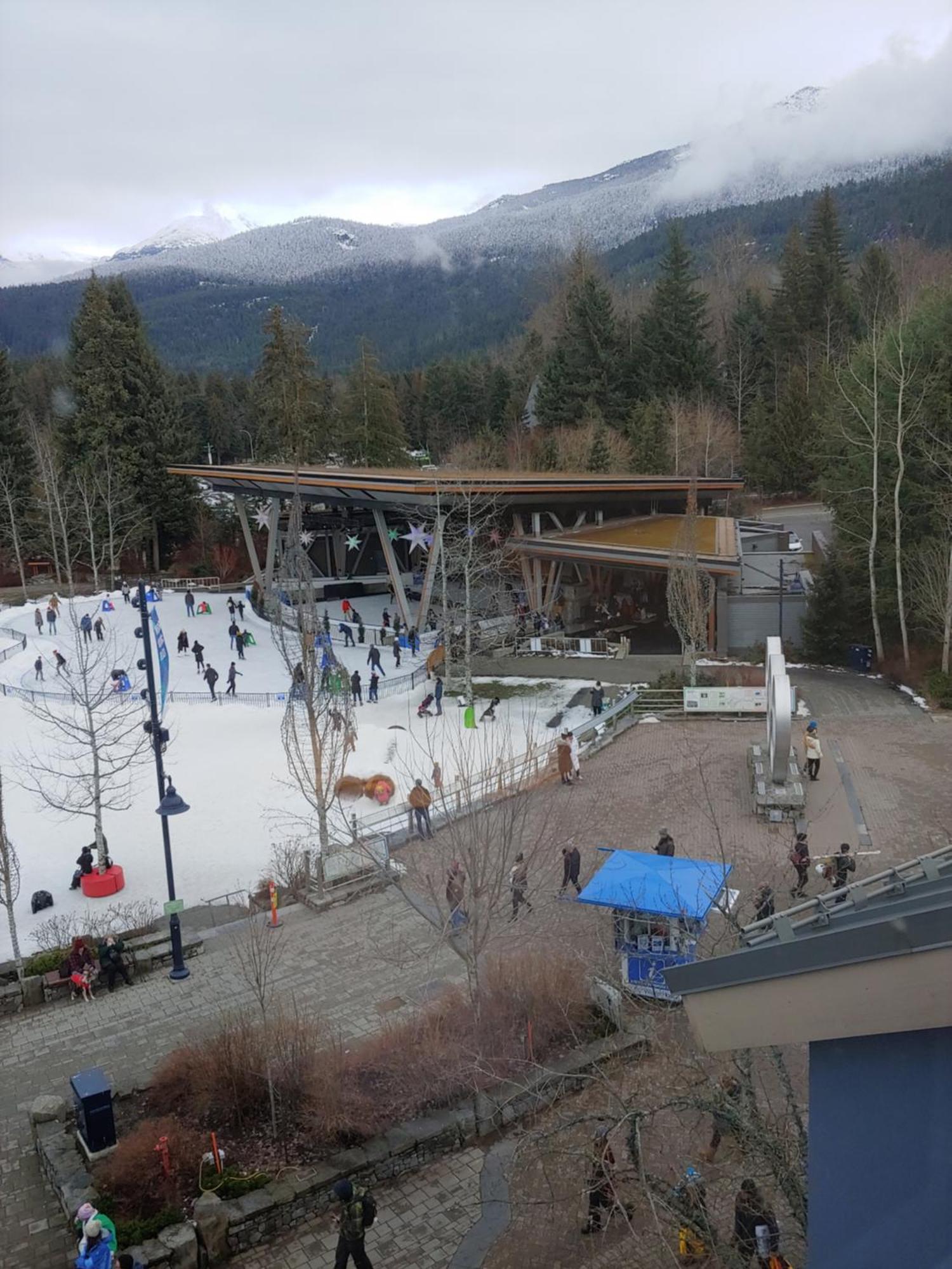 Tyndalstone Lodge 3 Bedroom In The Heart Of Village North Whistler Exterior foto