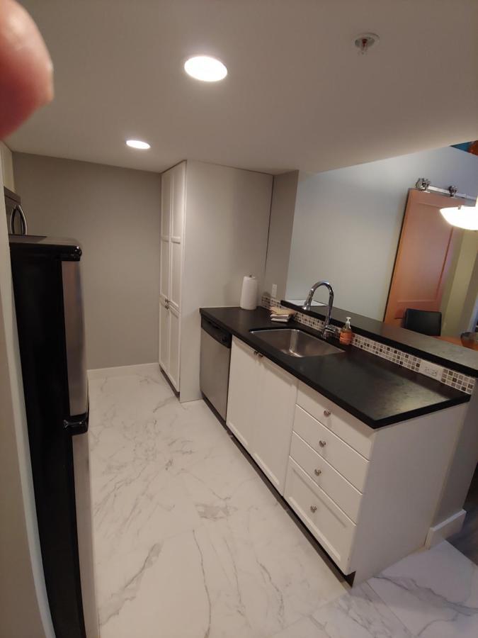 Tyndalstone Lodge 3 Bedroom In The Heart Of Village North Whistler Exterior foto